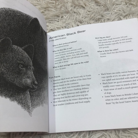 Wild & Furry Animals of the Appalachian Mountains Book Autographed Lee Pantas - Picture 5 of 10